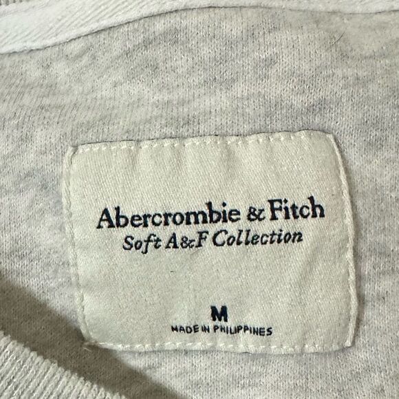 Abercrombie Monte Carlo Tennis Club Relaxed Lounge Vintage Inspired Crew Sweater - Picture 5 of 5